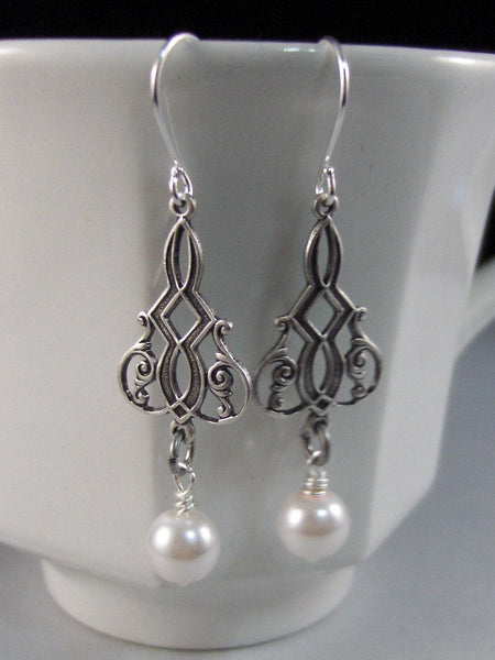 Isabelle,Silver Earrings,Pearl,Pink,Antique,Vintage Style,Wedding,Bride,Blush. Handmade jewelery by valleygirldesign on Etsy.