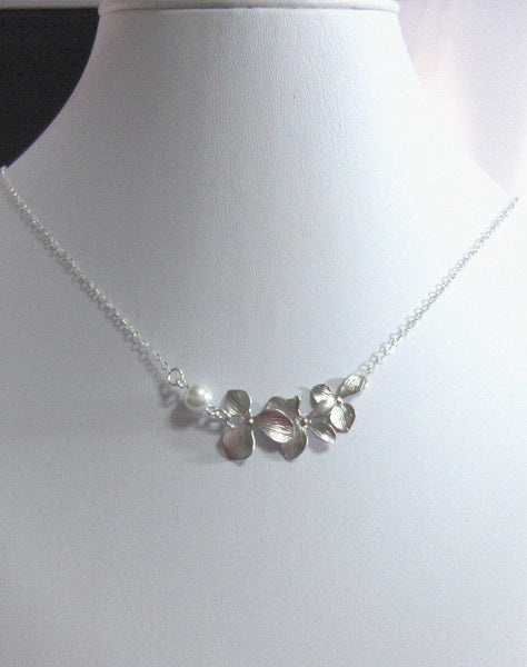 Serena,Silver Necklace, Cherry Blossom Necklace,Pearl Necklace, Flower,Sterling Silver. Handmade jewelery by valleygirldesigns on Etsy.