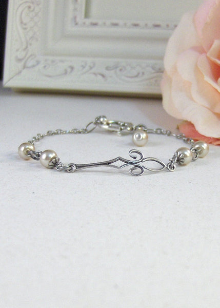 Brook,Pearl Earrings,Silver Earrings,Filigree Earrings, Earrings, Champagne,Wedding,Ivory,Antique. Handmade jewelery by valleygirldesigns.