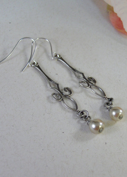 Brook,Pearl Earrings,Silver Earrings,Filigree Earrings, Earrings, Champagne,Wedding,Ivory,Antique. Handmade jewelery by valleygirldesigns.