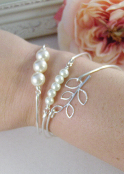 Silver Blossoms,Sterling,Cherry Blossom,Silver Bracelet,Blossom,Bangle,Wedding, Bracelet. Handmade jewelry by valleygirldesigns on Etsy.