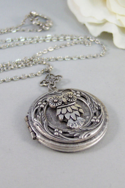 Sale Little Hoots,Owl,Locket,Silver Locket,Silver Necklace,Owl,Silver,Woodland,Antique Locket. valleygirldesigns.