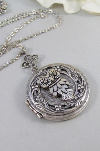 Sale Little Hoots,Owl,Locket,Silver Locket,Silver Necklace,Owl,Silver,Woodland,Antique Locket. valleygirldesigns.