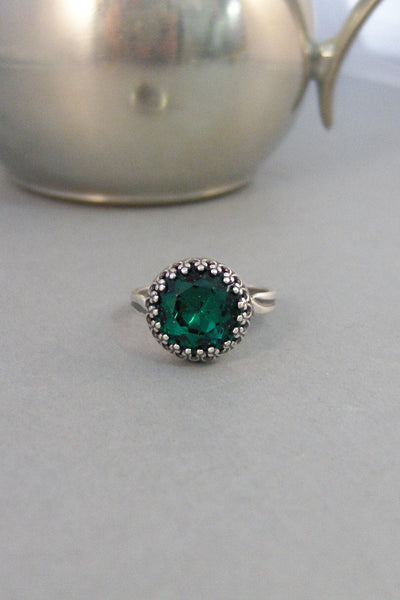 SALE Vintage Emerald,Ring,Silver,Emerald Ring,Antique Ring,Blue Ring,Wrapped,Emerald,Bridesmaid,Green Stone,Birthstone. valleygirldesigns.