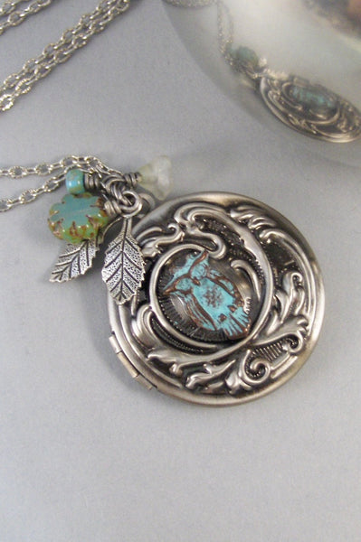 Sage Owl,Owl,Locket,Green Owl,Green Locket,Silver Locket,Silver Necklace,Owl,Woodland,Antique Locket. Handmade jewelry by valleygirldesigns.