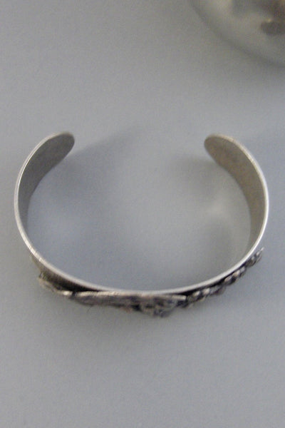 SALE Lily Cuff,Cuff Bracelet, Bracelet,Cuff Bracelet,Bracelet,Silver,Antique Bracelet,Flower,Lily Bracelet,Lily Flower,Silver