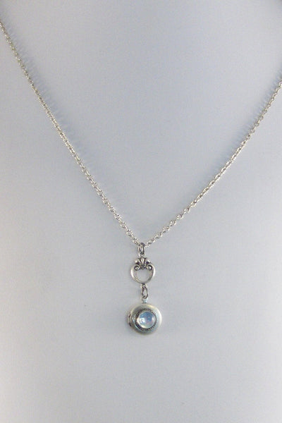 SALE LIttle Moon,Locket,Antique Locket,Silver Locket,Moonstone,Goddess,Moonstone Necklace,Moonstone Locket,Moon,Moonstone LockET