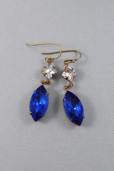 SALE Queenies Sapphire,Sapphire,Sapphire Earring,Earring,Vintage Earrings,Blue Stone,Vintage Stone,Vintage Sapphire Earring