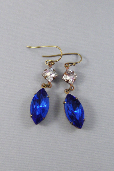 SALE Queenies Sapphire,Sapphire,Sapphire Earring,Earring,Vintage Earrings,Blue Stone,Vintage Stone,Vintage Sapphire Earring