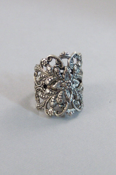 Filigree Ring,Silver,Ring,Filigree Ring,Silver Filigree,Rose Ring,Antique Ring,Silver Ring,Blossom,Gothic Ring,Large Ringvalleygirldesigns.