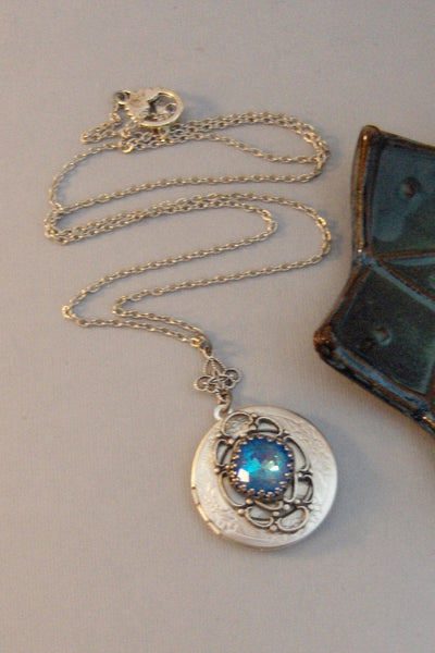 SALE Mermaid Blue,Sapphire,Sapphire Locket,Locket,Antique Locket,Silver Locket,Blue Locket,Blue Necklace,Mermaid,Blue,Green lleygirldesigns.