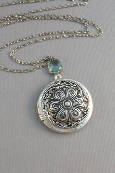 Sage Mist,Peridot Necklace,Green Locket,Sage,Flower of Life,Flower Locket,Green,Peridot,Peridot Locket,August Birthstone,Peridot Birthstone