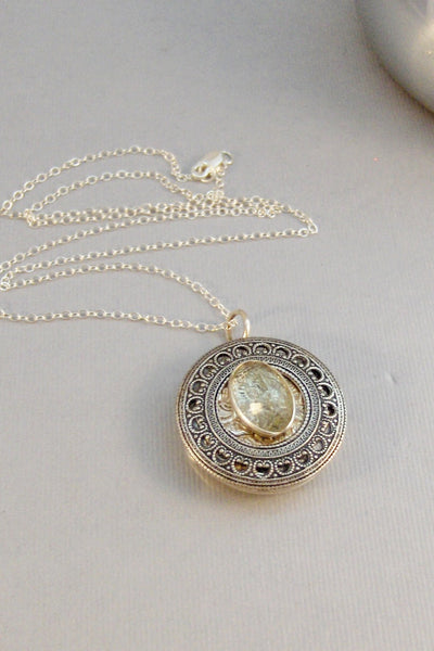 Green Amethyst Locket,Locket,Silver Locket,Sterling Silver Locket,Sterling,Green,Green Locket,Birthstone Locket,August Birthstone