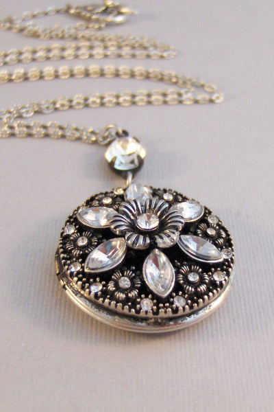 SALE Mystic Flower,Locket,Silver Locket,Flower,Antique Locket,Floral,Flower Locket,Flower Neckalce,Blossom Necklace,,valleygirldesigns.